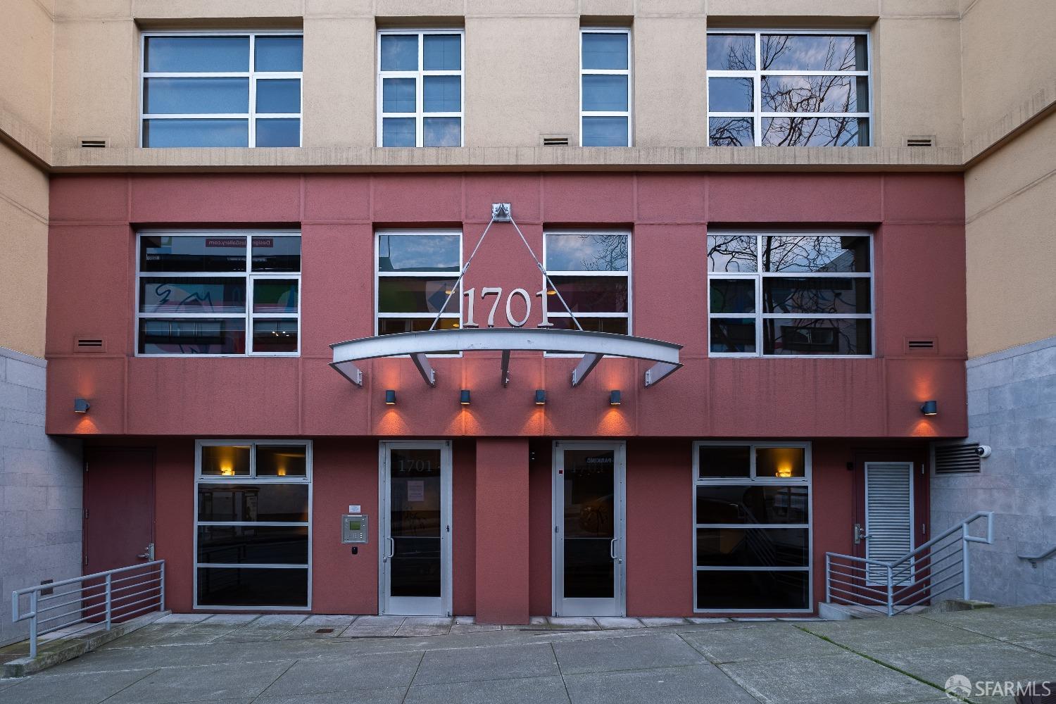 1701 Jackson Street, Unit 105 San Francisco, CA 94109 - Photo 4 of 43 a building view