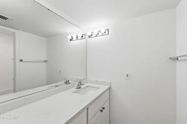 $314,900 | 455 East Broadway Road, Unit 4, Tempe, AZ 85282