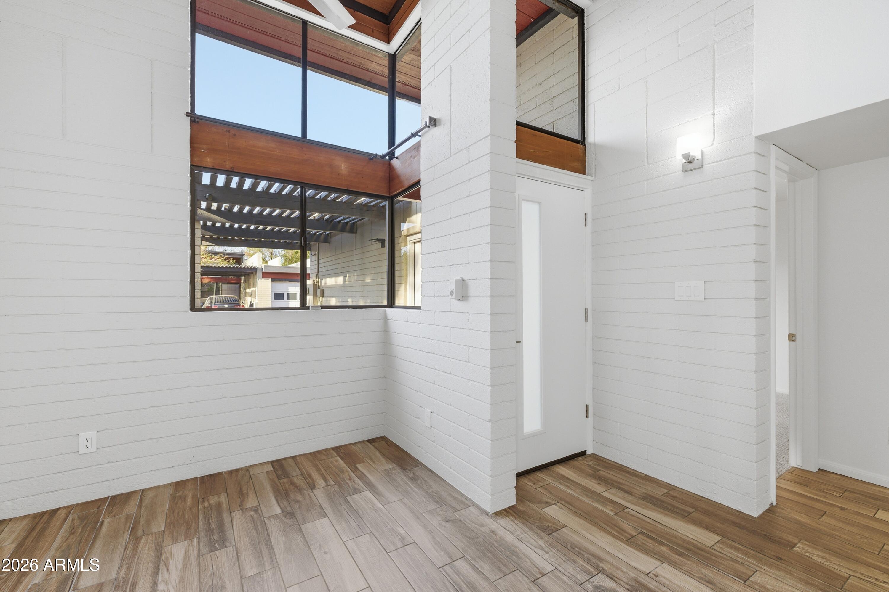 455 East Broadway Road, Unit 4 Tempe, AZ 85282 - Photo 6 of 39 11-455_E_Broadway_Unit4_11