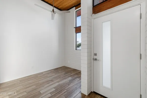 $314,900 | 455 East Broadway Road, Unit 4, Tempe, AZ 85282