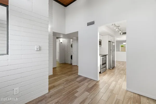 $314,900 | 455 East Broadway Road, Unit 4, Tempe, AZ 85282