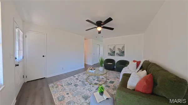 $195,000 | 113 Perrottet Drive, Mascoutah, IL 62258