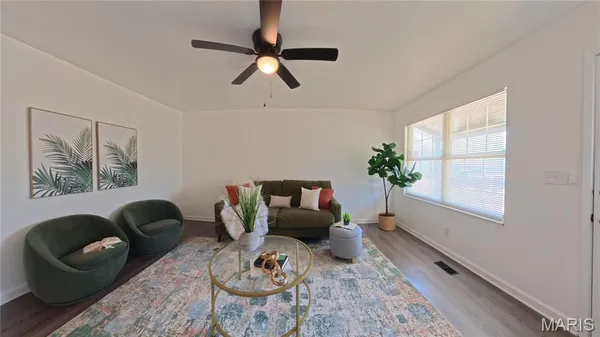 $195,000 | 113 Perrottet Drive, Mascoutah, IL 62258