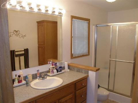 8225 Beaver Road St. Charles, MI 48655 - Photo 12 of 16 20256938-11.JPG