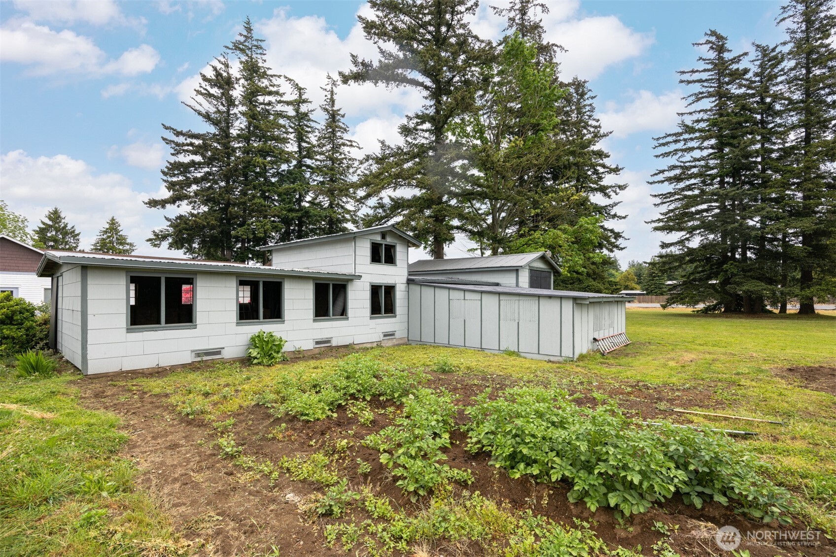 108 West Bartlett Road Lynden, WA 98264 - Photo 9 of 39