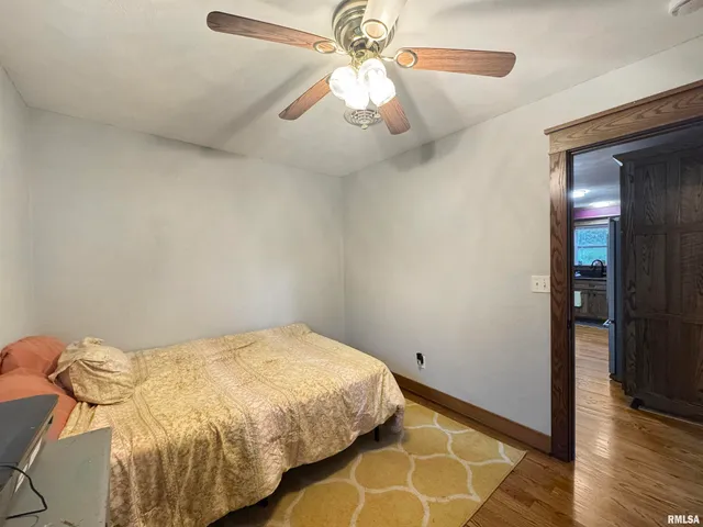 $180,000 | 24948 East Barker Drive, Canton, IL 61520