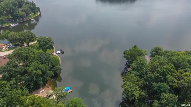 $180,000 | 24948 East Barker Drive, Canton, IL 61520