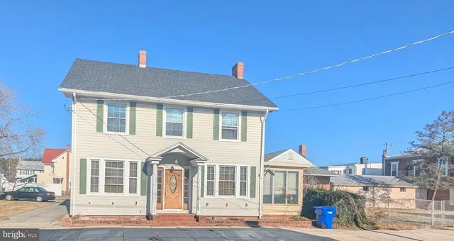 $225,000 | 11 West David Street, Frederica, DE 19946