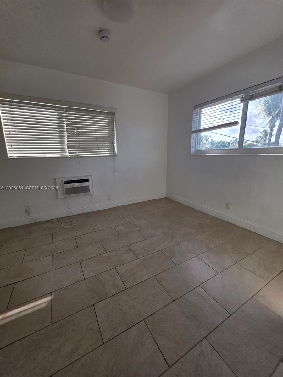 7155 Rue Notre Dame, Unit 6 Miami Beach, FL 33141 - Photo 11 of 17