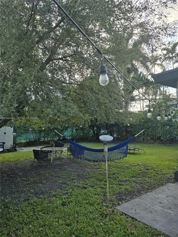 $3,850 | 956 Northeast 80th Street, Miami, FL 33138