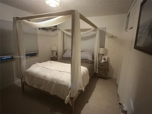 $3,850 | 956 Northeast 80th Street, Miami, FL 33138