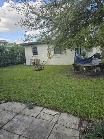 $3,850 | 956 Northeast 80th Street, Miami, FL 33138