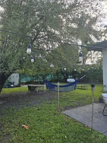 $3,850 | 956 Northeast 80th Street, Miami, FL 33138