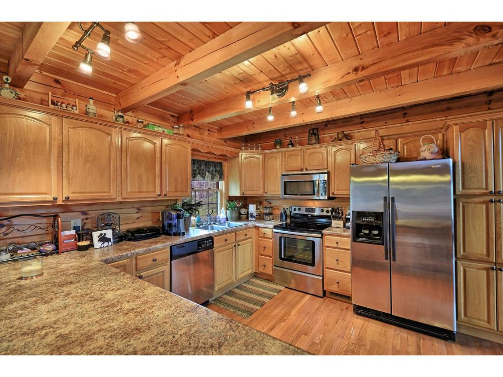 116 Zeb Grindstaff Road Elizabethton, TN 37643 - Photo 11 of 21 Photo 11