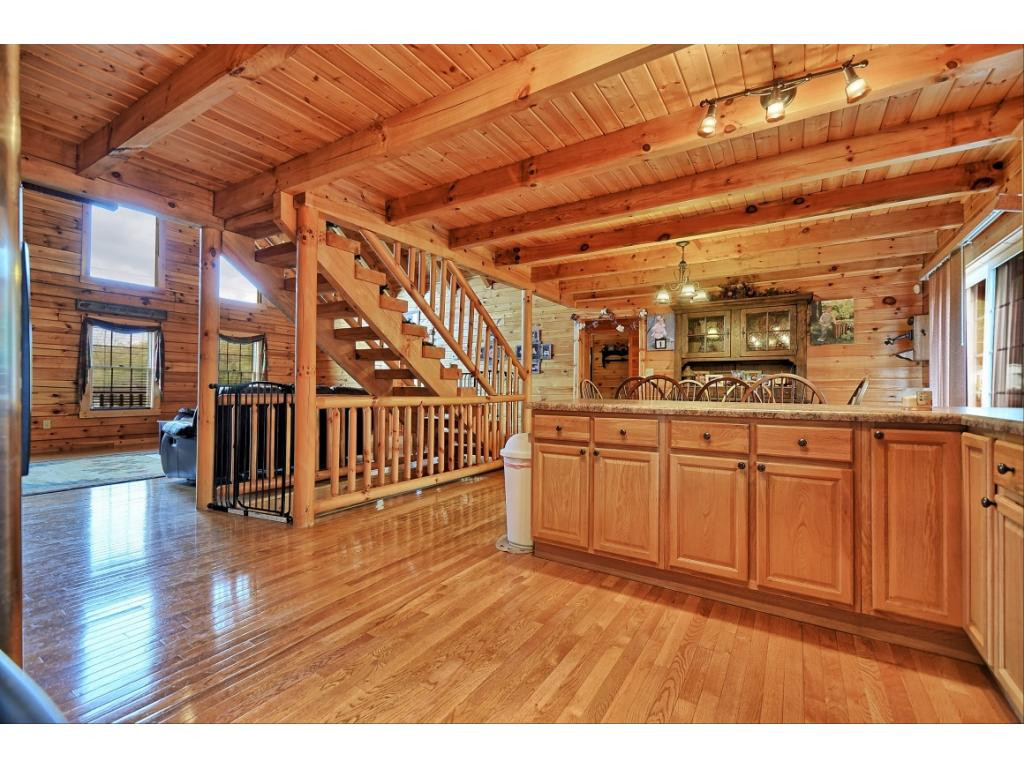 116 Zeb Grindstaff Road Elizabethton, TN 37643 - Photo 13 of 21 Photo 13