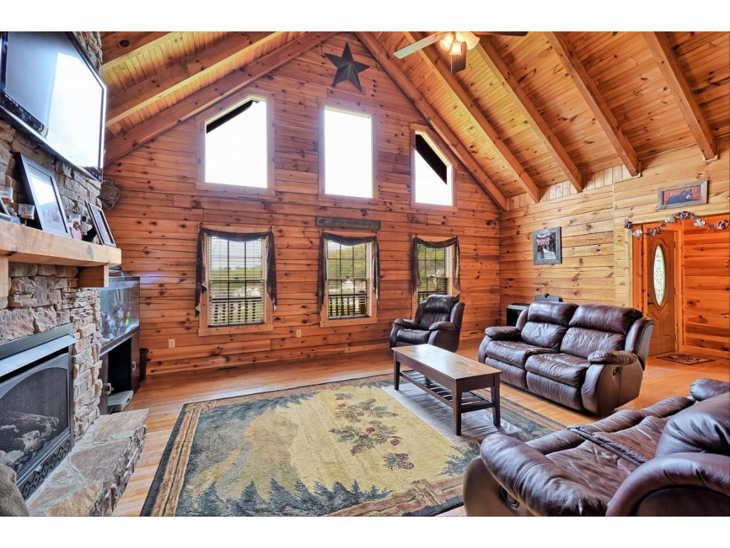 116 Zeb Grindstaff Road Elizabethton, TN 37643 - Photo 9 of 21 Photo 9