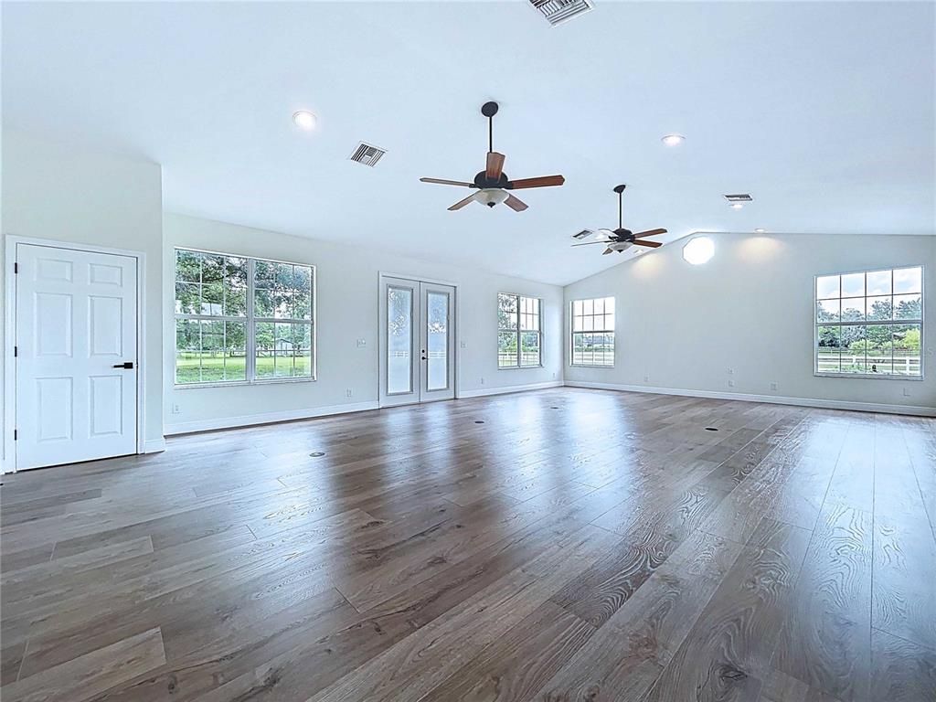 5007 Booth Road Plant City, FL 33565 - Photo 18 of 62 Gallery Image 18