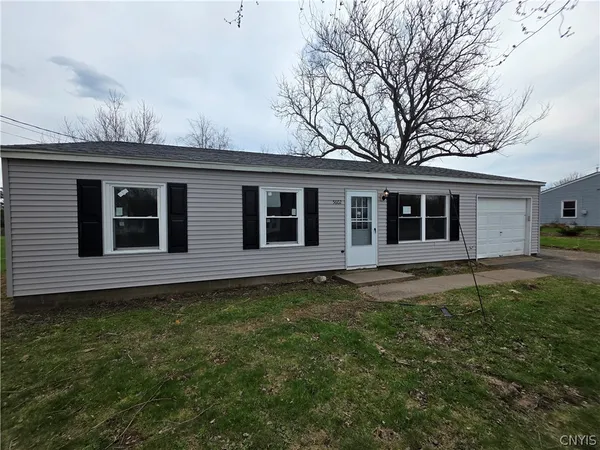 $219,900 | 5602 Eastwood Drive, Verona, NY 13478