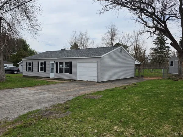 $219,900 | 5602 Eastwood Drive, Verona, NY 13478