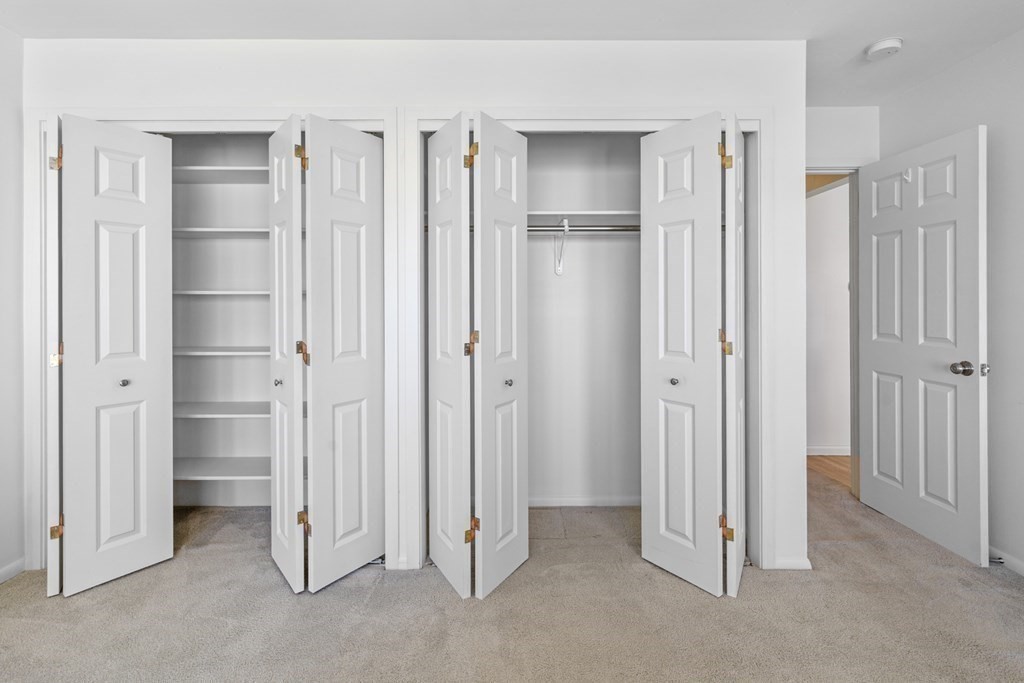 35 Wharf Path, Unit B Marblehead, MA 01945 - Photo 12 of 17