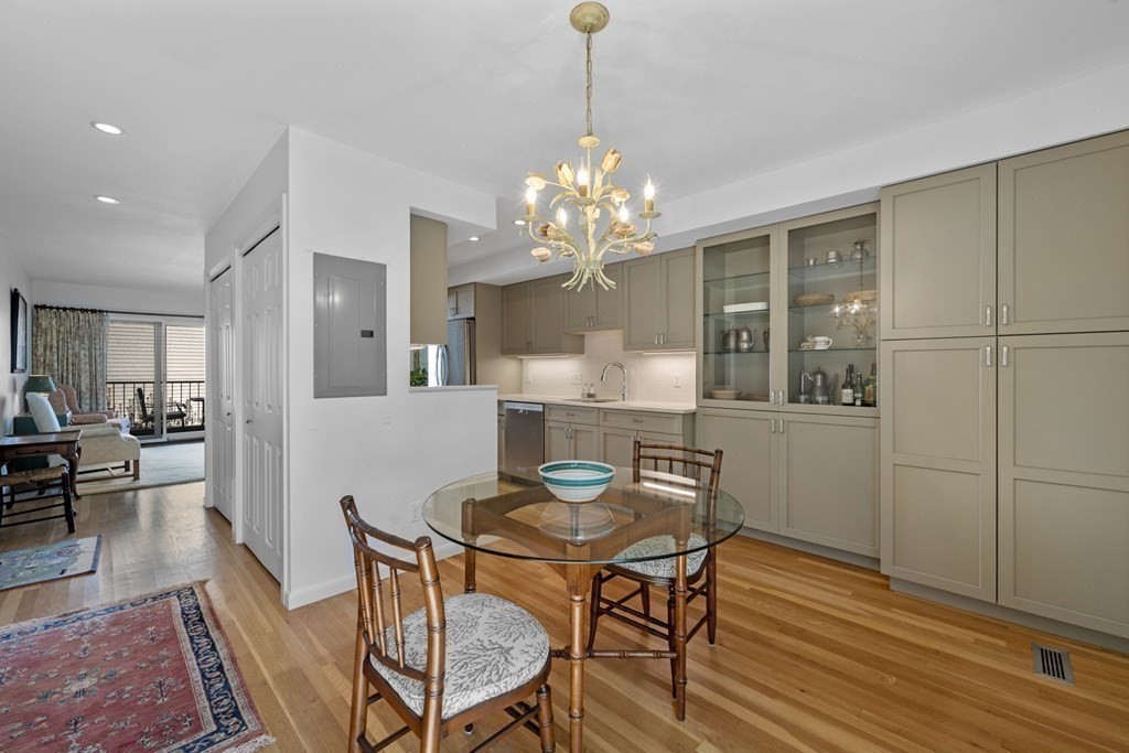 35 Wharf Path, Unit B Marblehead, MA 01945 - Photo 10 of 17