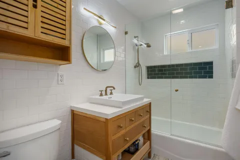 $2,799,000 | 2449 Manchester Avenue, Cardiff-by-the-Sea, CA 92007