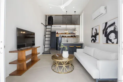 $2,799,000 | 2449 Manchester Avenue, Cardiff-by-the-Sea, CA 92007