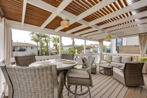 $2,799,000 | 2449 Manchester Avenue, Cardiff-by-the-Sea, CA 92007