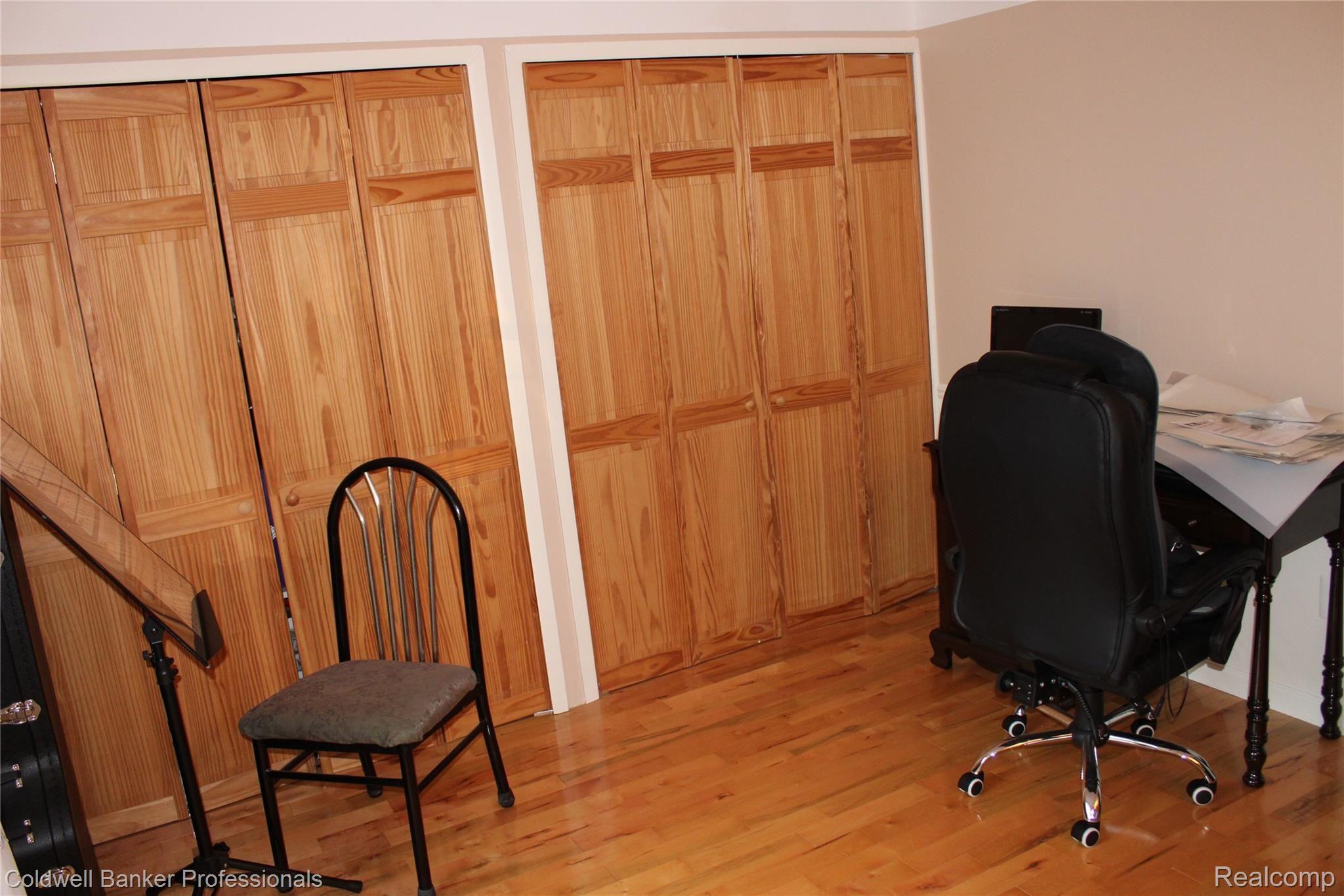 1399 Paddle Wheel Lane Rochester, MI 48306 - Photo 46 of 60 44.JPG
