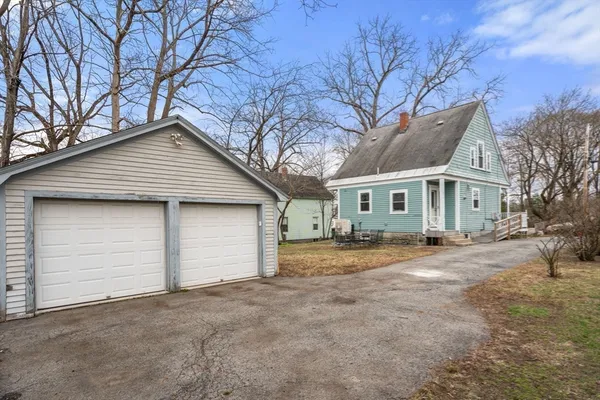 $599,900 | 58 Church Street, Chelmsford, MA 01863