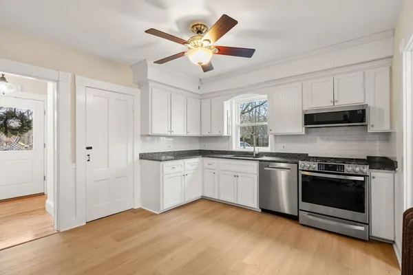 $599,900 | 58 Church Street, Chelmsford, MA 01863