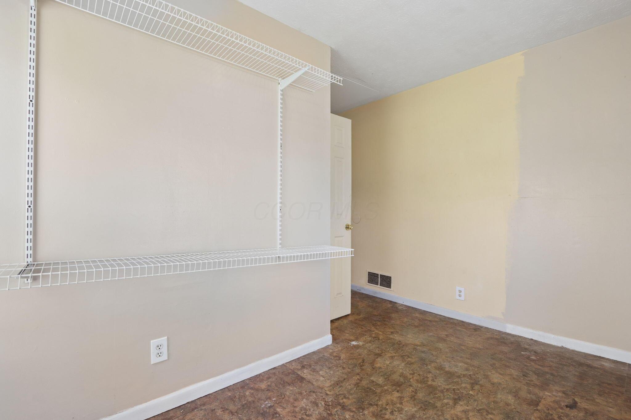 1128 Hilock Road Columbus, OH 43207 - Photo 19 of 29 Room featuring installed wire shelving system
