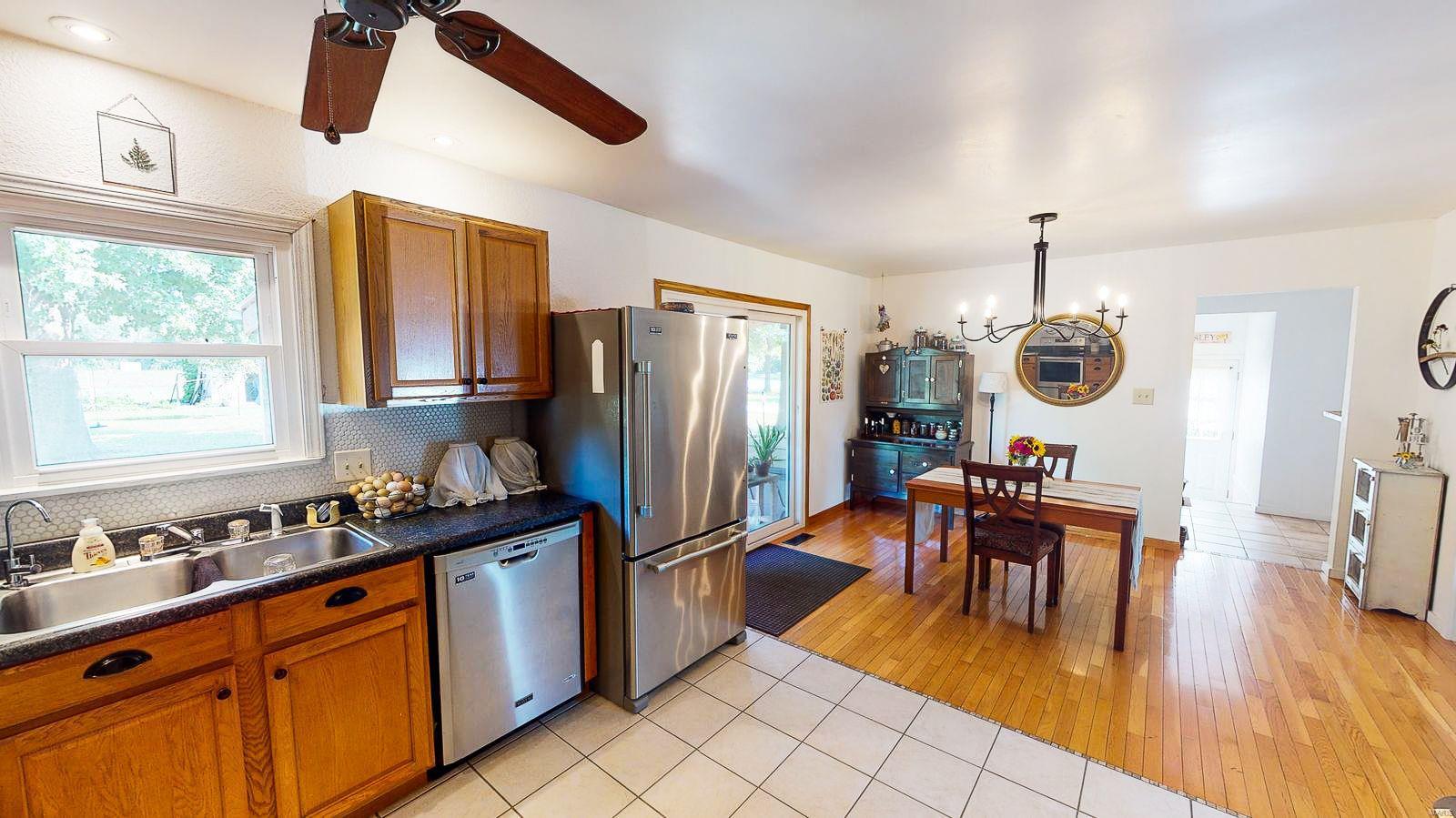 1114 Timber Ridge Trail Mount Olive, IL 62069 - Photo 14 of 48