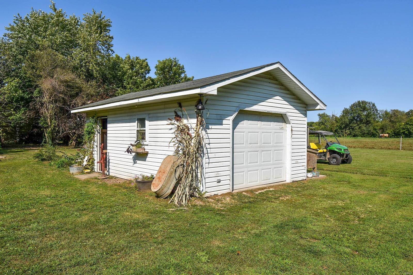1114 Timber Ridge Trail Mount Olive, IL 62069 - Photo 41 of 48