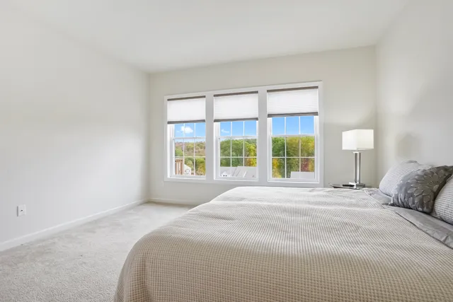 $615,000 | 712 Championship Drive, Unit 712, Oxford, CT 06478