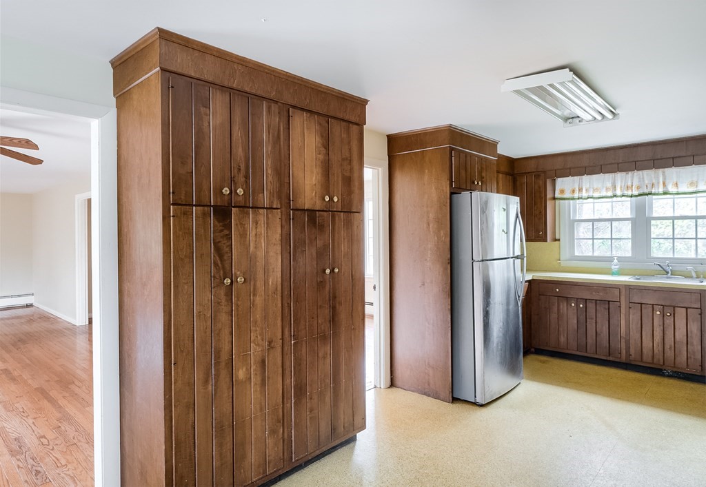 9 Fenimore Road Worcester, MA 01609 - Photo 11 of 41 Gallery Image 11
