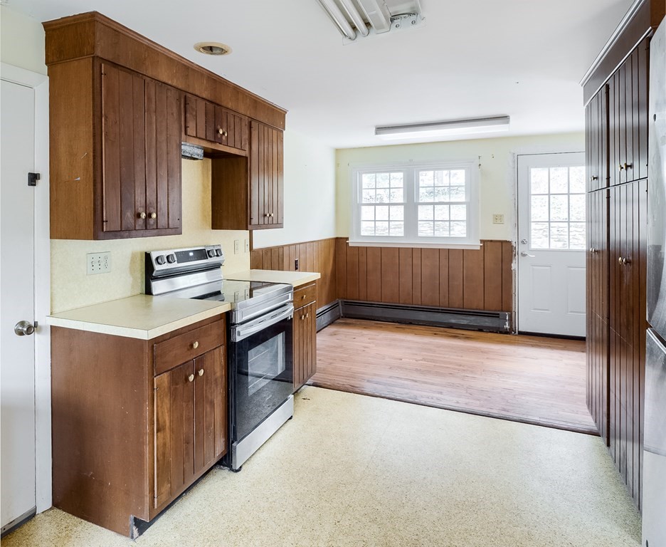 9 Fenimore Road Worcester, MA 01609 - Photo 13 of 41 Gallery Image 13