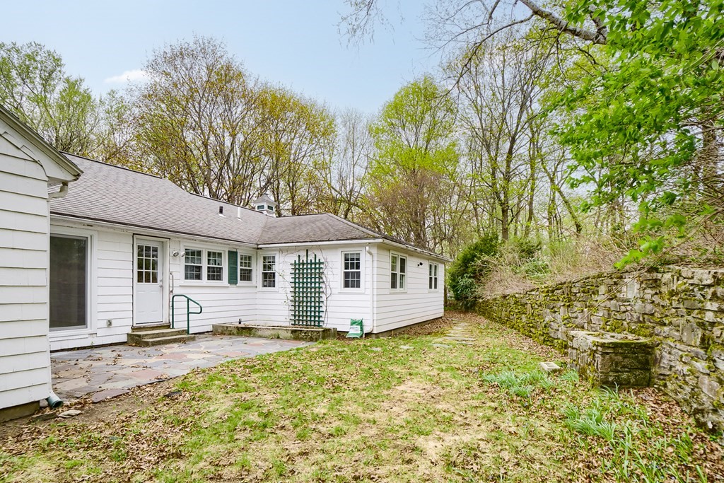 9 Fenimore Road Worcester, MA 01609 - Photo 36 of 41 Gallery Image 36