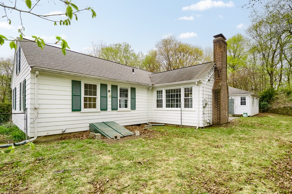 9 Fenimore Road Worcester, MA 01609 - Photo 37 of 41 Gallery Image 37