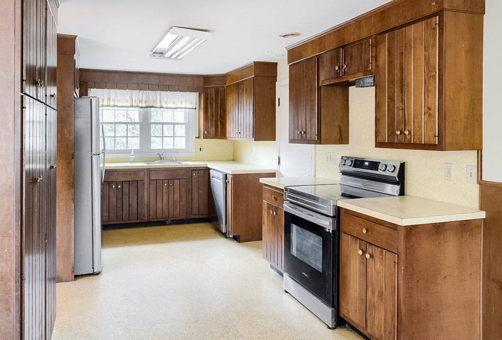 9 Fenimore Road Worcester, MA 01609 - Photo 10 of 41 Gallery Image 10