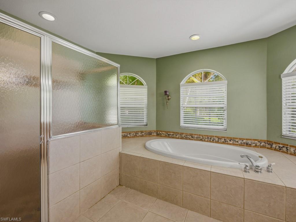 2053 17th Street Southwest Naples, FL 34117 - Photo 15 of 46