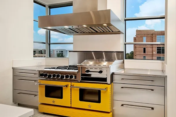 $4,950,000 | 1 Waterway Court, Unit 5B, The Woodlands, TX 77380