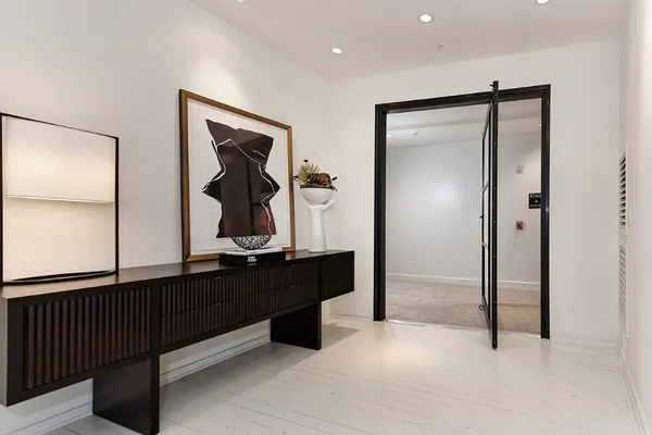 $4,950,000 | 1 Waterway Court, Unit 5B, The Woodlands, TX 77380