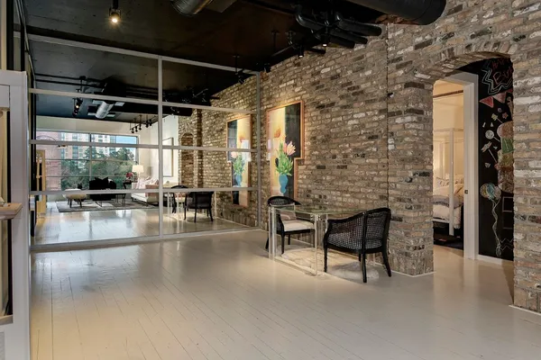 $4,950,000 | 1 Waterway Court, Unit 5B, The Woodlands, TX 77380