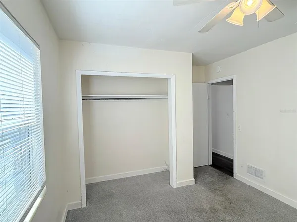 $2,195 | 1543 43rd Street South, St. Petersburg, FL 33711