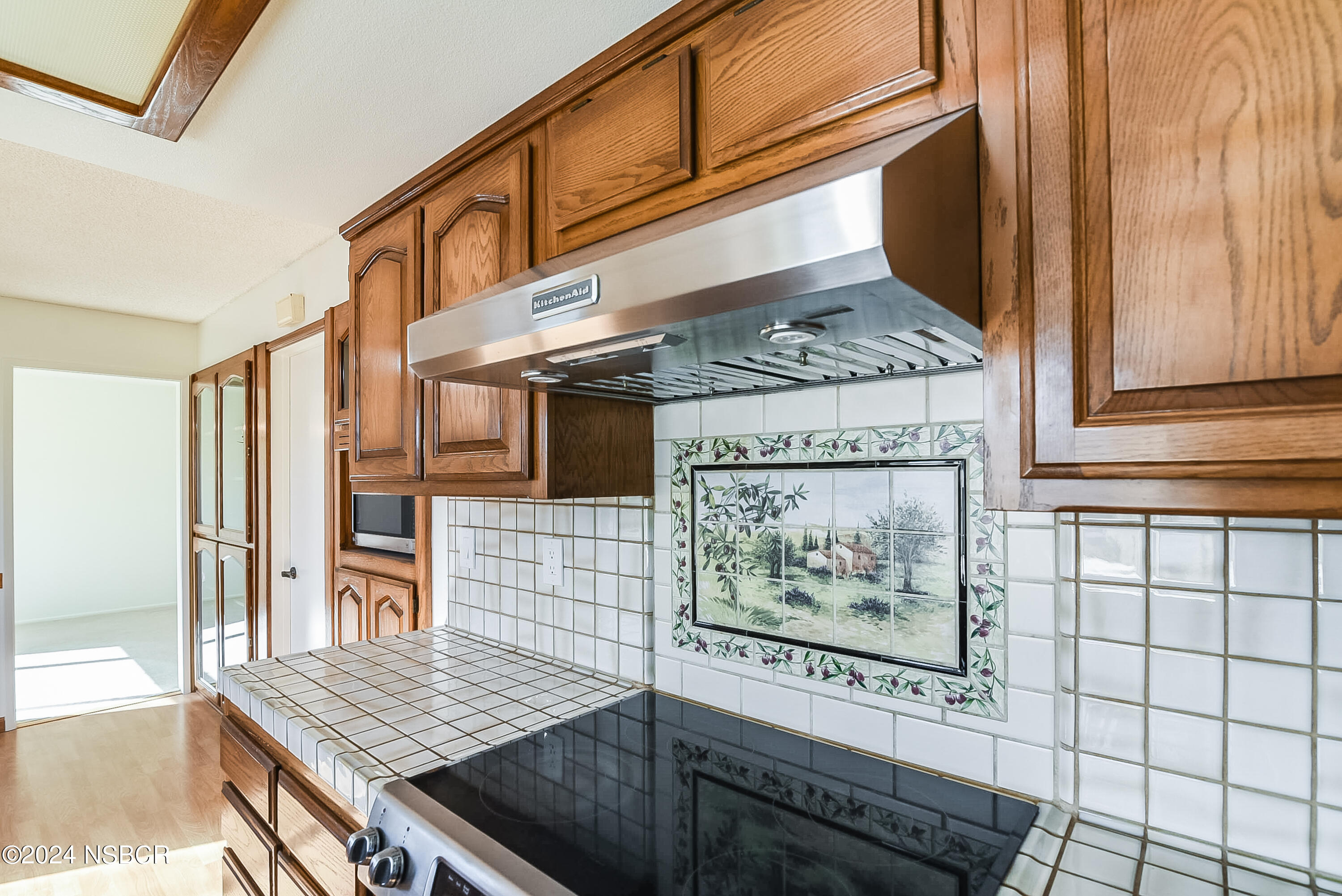 4487 Sirius Avenue Lompoc, CA 93436 - Photo 14 of 32 a view of an entryway
