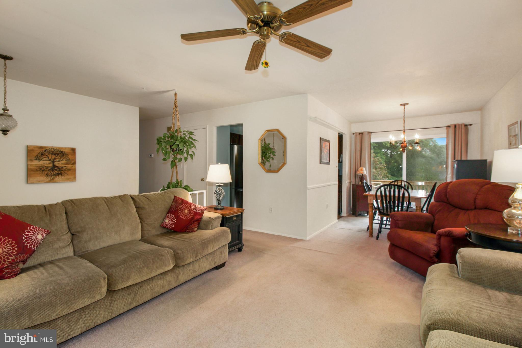 397 Ronsdale Road Sykesville, MD 21784 - Photo 4 of 27 Upstairs family room