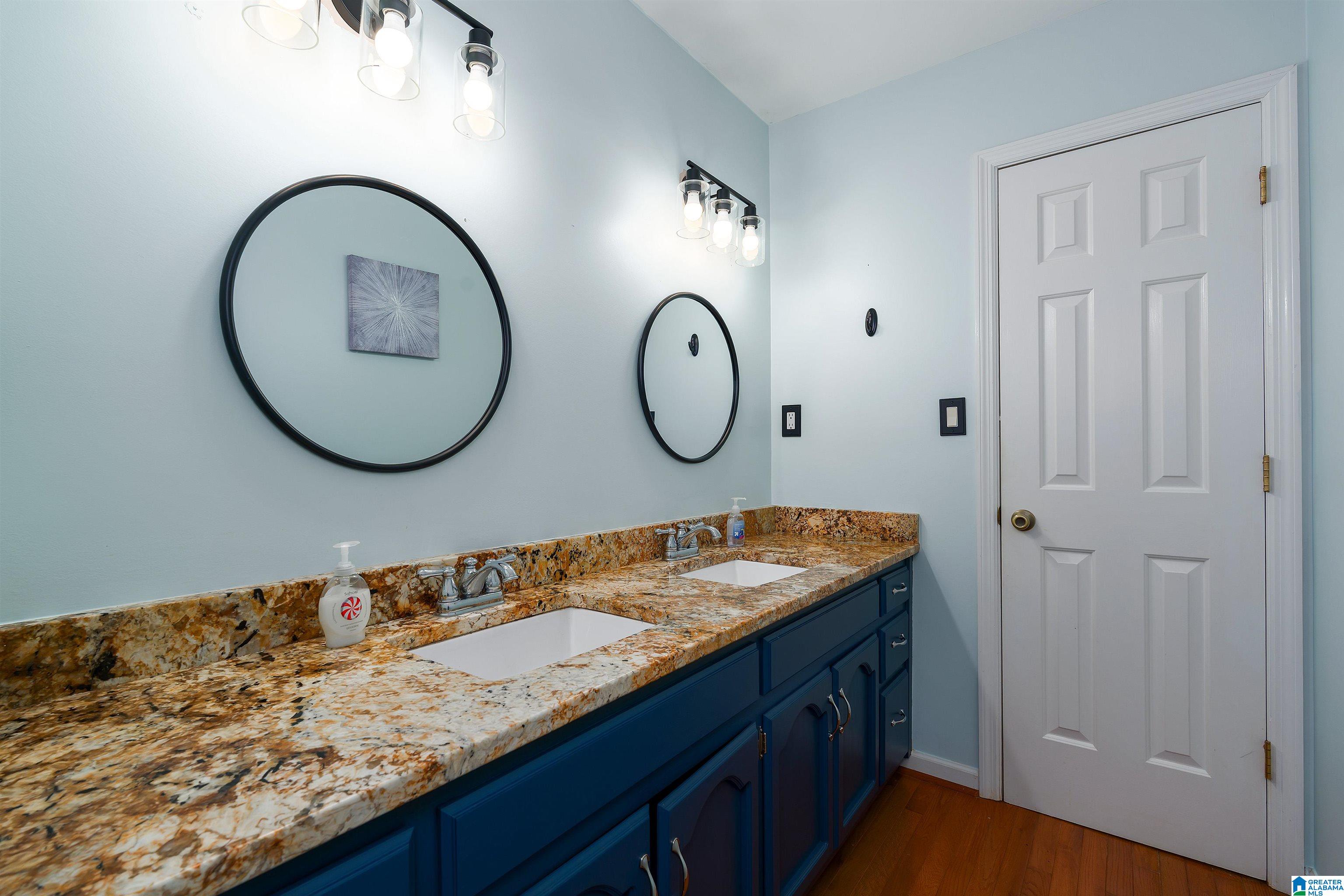 402 Pineway Drive Hoover, AL 35226 - Photo 26 of 37