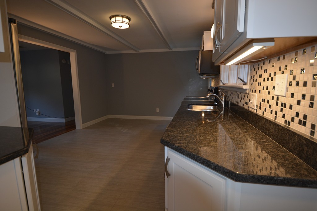 29 Monastery Avenue West Springfield, MA 01089 - Photo 3 of 24 Gallery Image 3