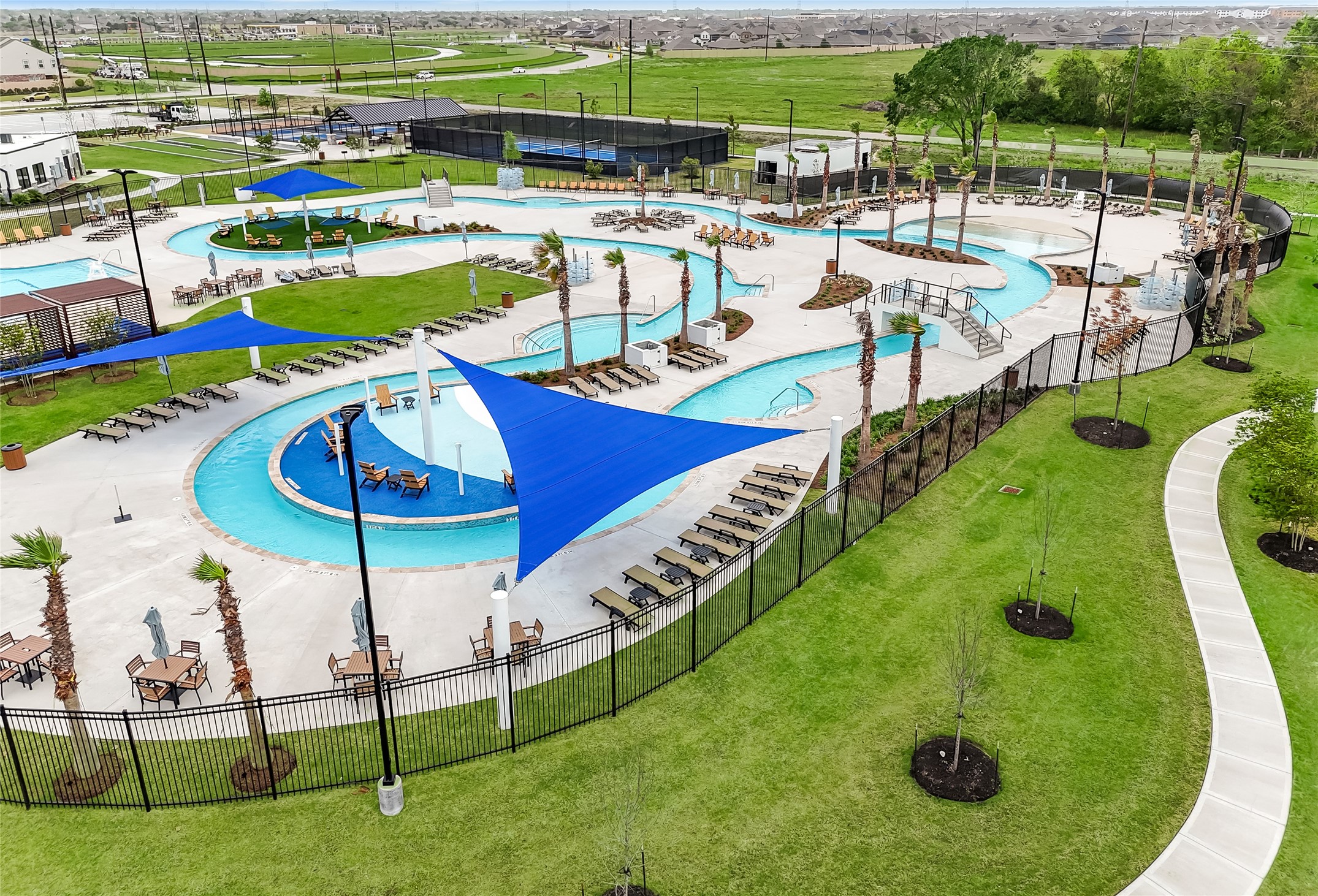 1514 Truckee River Drive Rosharon, TX 77583 - Photo 19 of 23 a view of a swimming pool with a patio